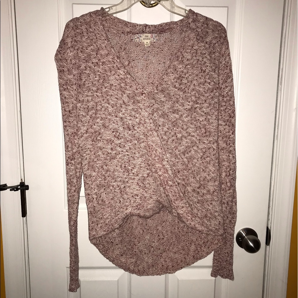 Woman’s Sweater/Cardigan
